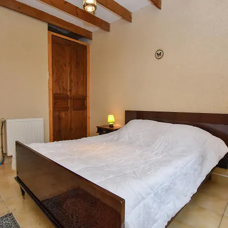 Lovely Holiday Home In Biron With Swimming Pool Biron (Dordogne)