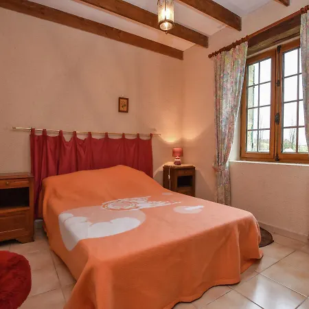 Lovely Holiday Home In Biron With Swimming Pool *